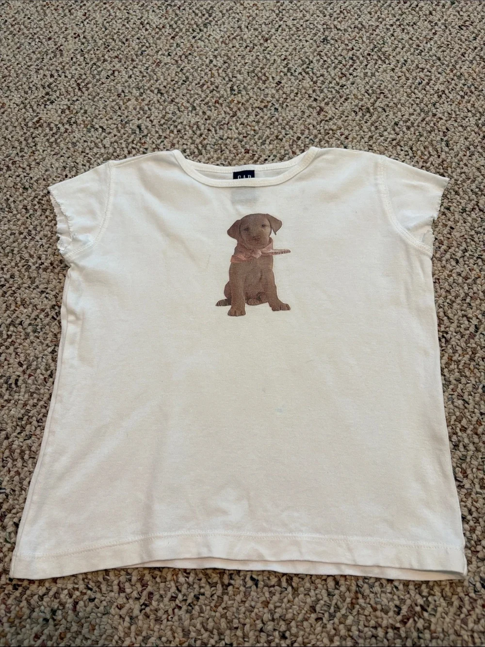 GAP Childs White  Crewneck “Dog” Tee with Navy Label. Med